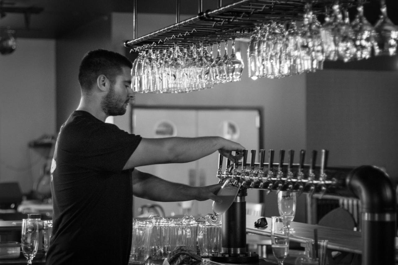 La Baleine Endiablee Microbrasserie Riviere-Ouelle 外观 照片